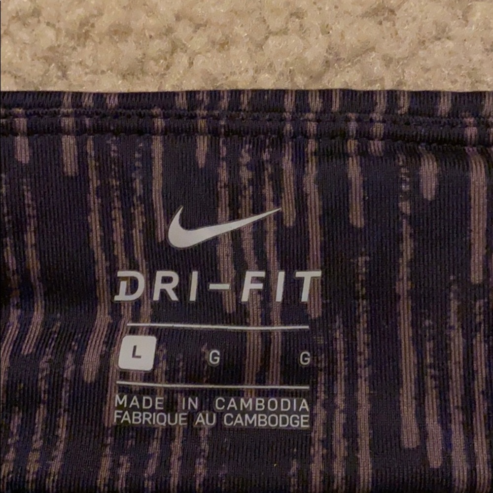 Nike leggings - Picture 2 of 2